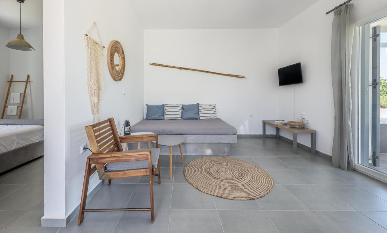 Milos Swell Suites I Pollonia Bagian luar foto